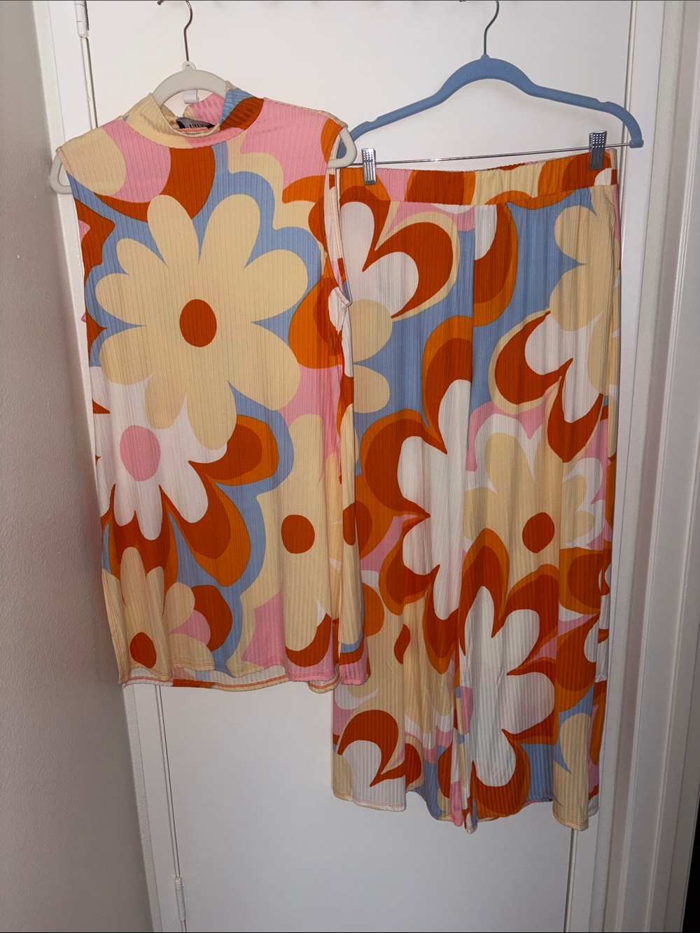 DRESSED IN LALA Floral Print WIDE LED PANT in PINK & Orange NWT L